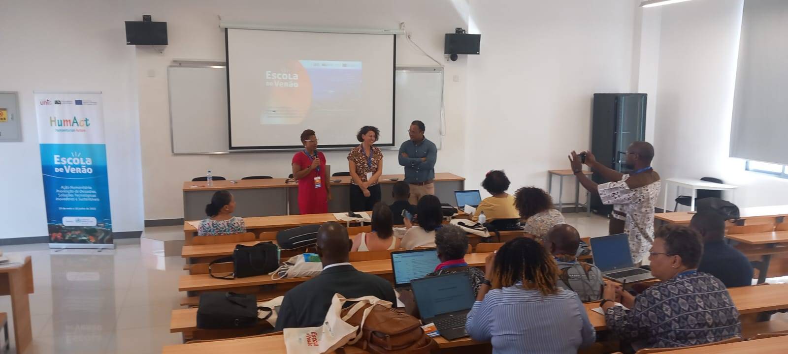 Projeto HumAct na Escola de Verão de Cabo Verde