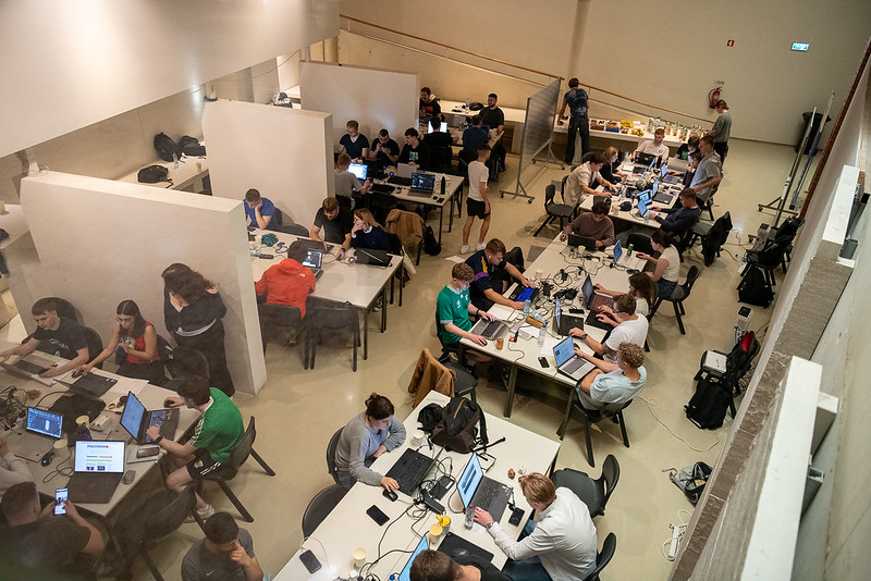 TRIVARSITY - Upcoming Digital Technologies for Sustainable Construction_1