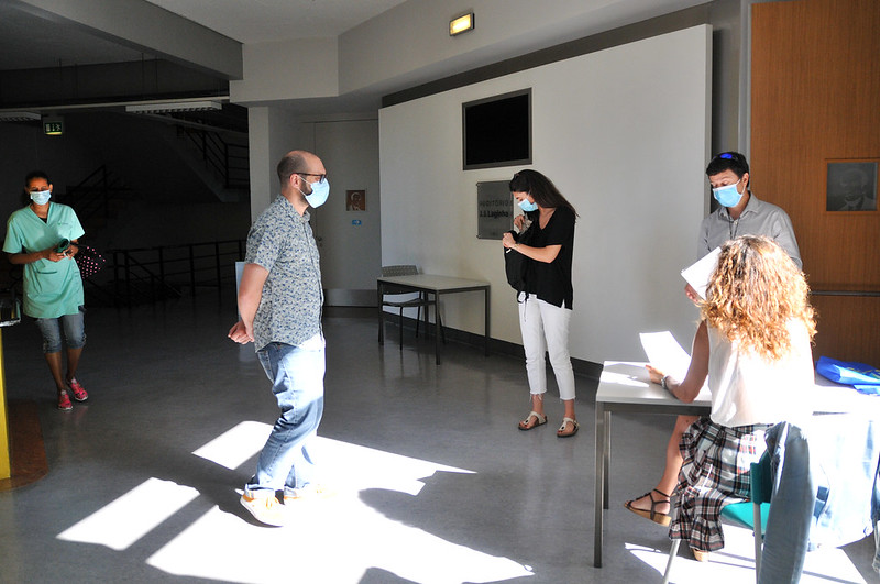 75% dos portugueses considera alarmista discurso sobre COVID-19