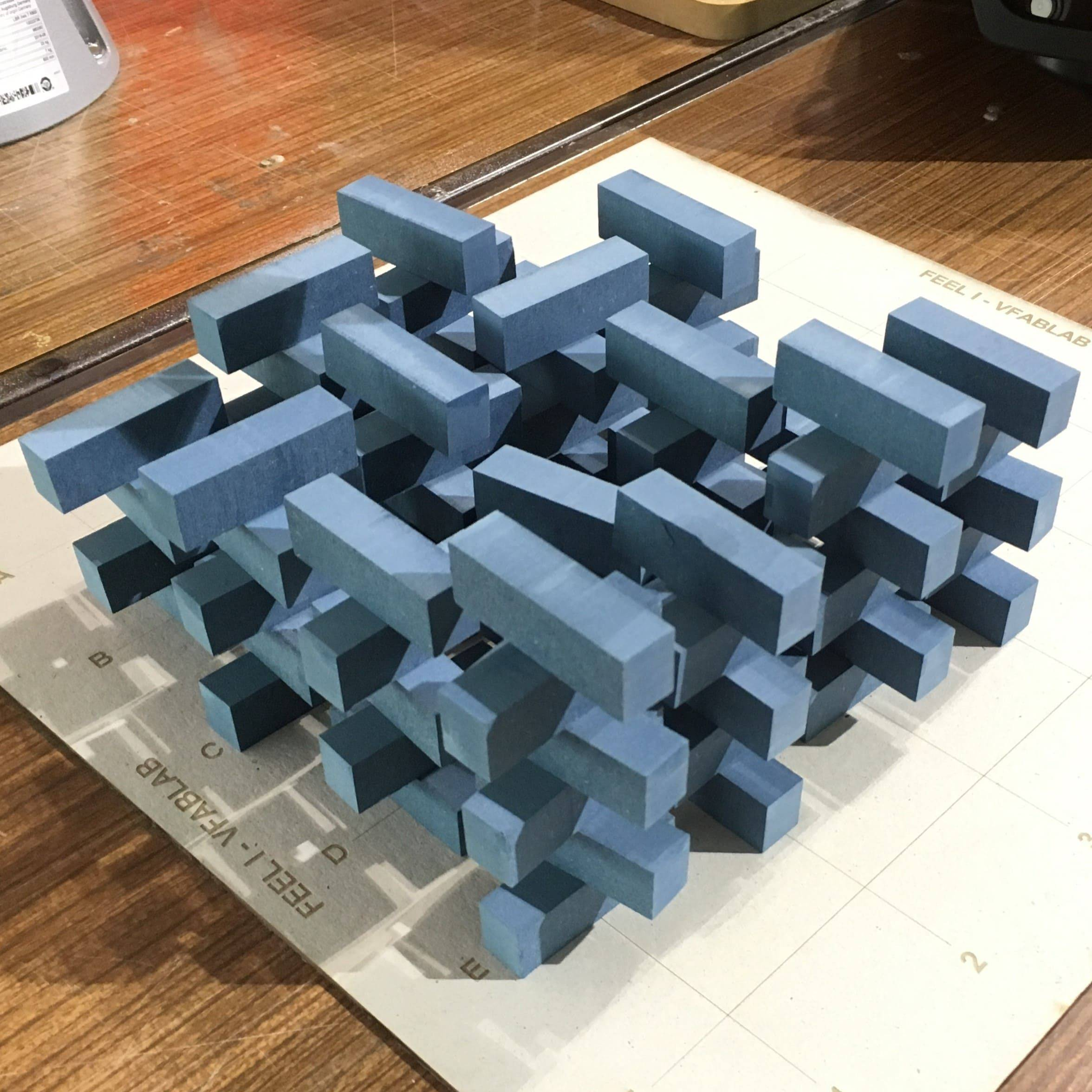 Conferência: Real and symbolic threat: The stigma or the double pain of being old or sick