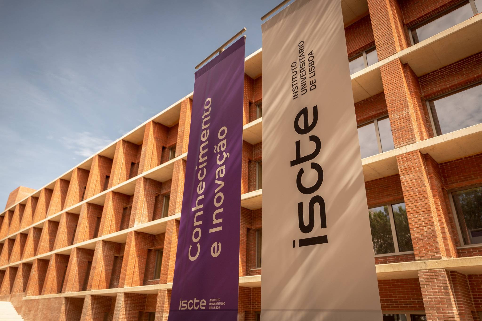 Iscte conquista selo HR Excellence in Research Award