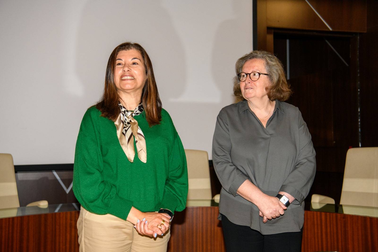 Carmo Botelho no Departamento de Métodos de Pesquisa Social
