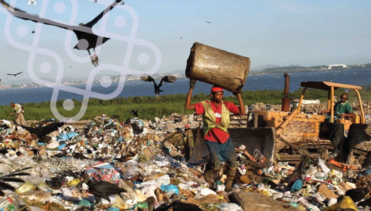 O Lixo Transformado em Luxo: A Precarização e a Resistência dos Excluídos Necessários