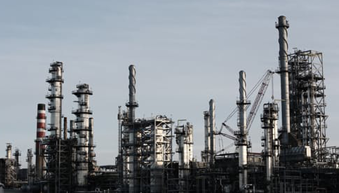 Oil and the end of Cold War