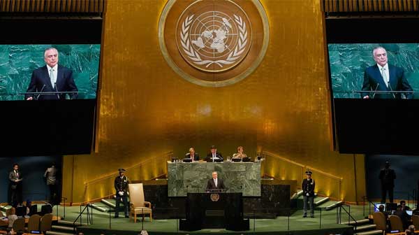 O Estado democrático na encruzilhada dos organismos multilaterais