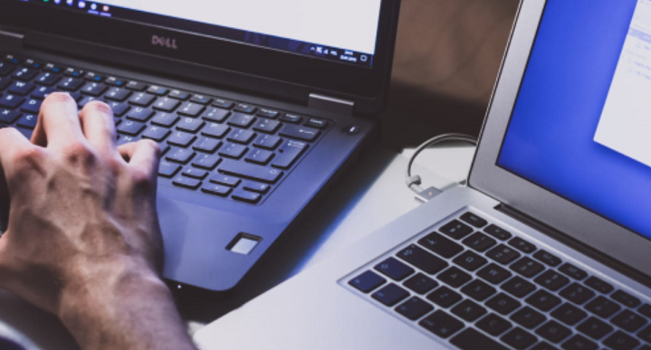 To catch a thief. Plagiarism in PhD theses exposed with investigative journalistic elements