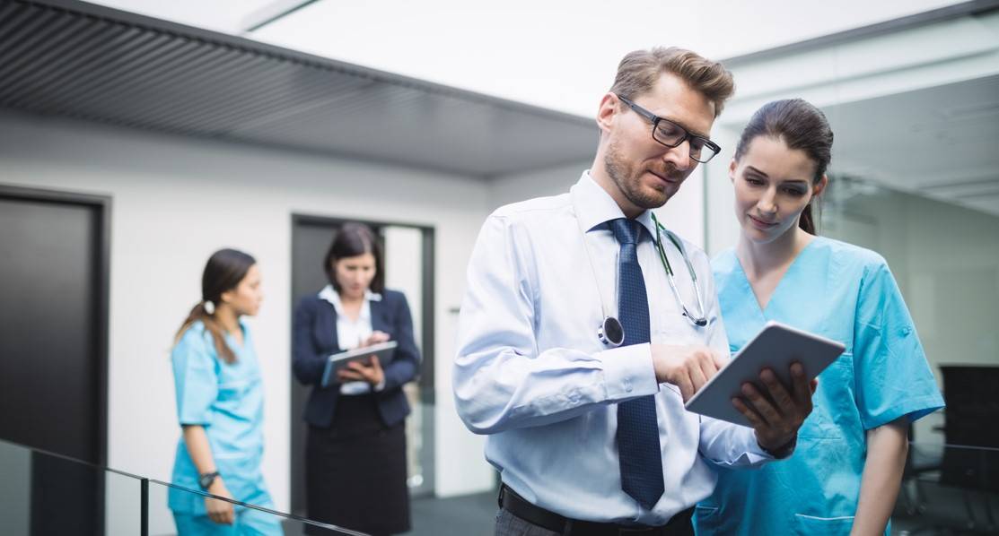 Liderança e Percursos em Serviços de Saúde