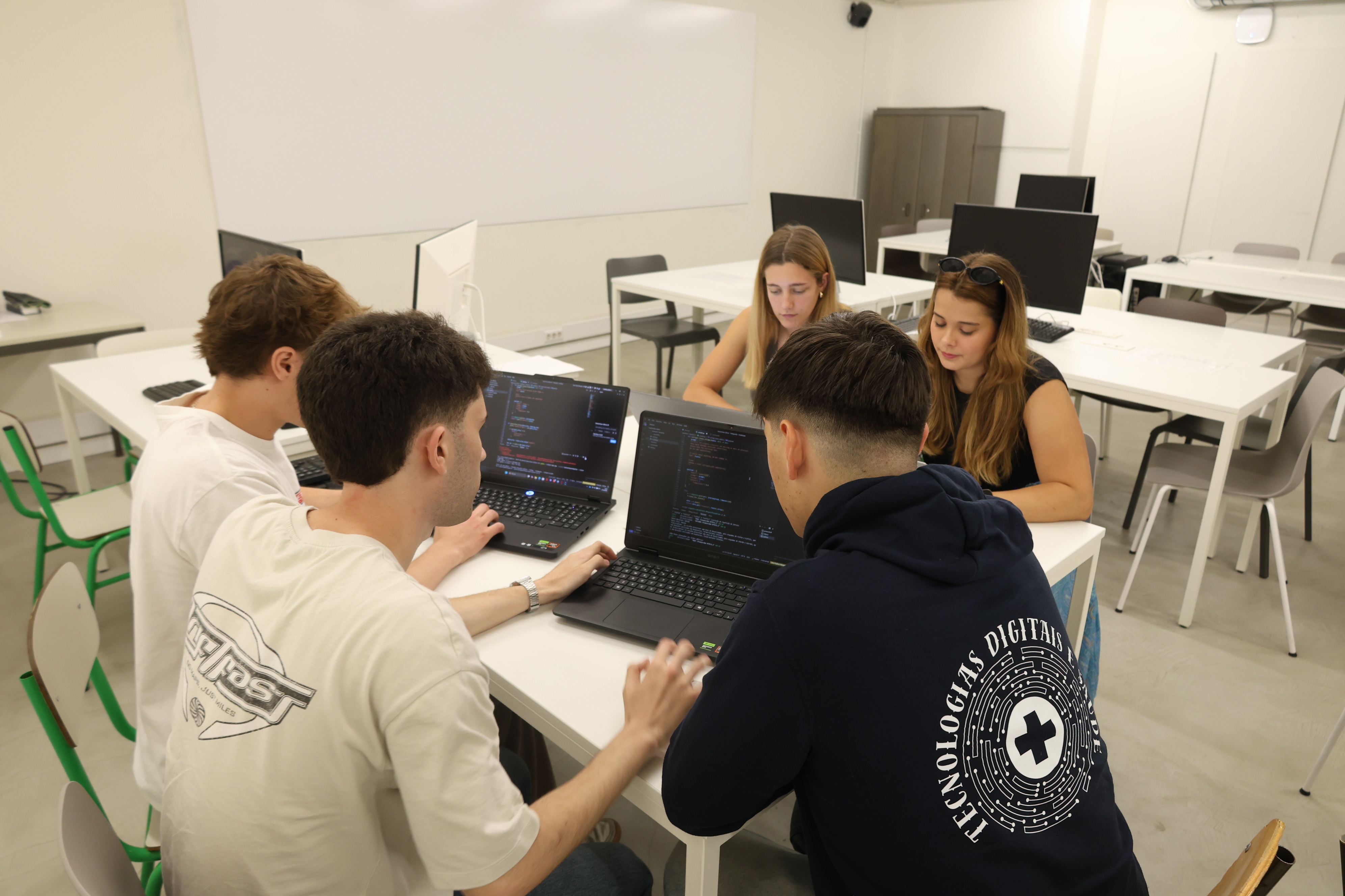 Estudantes desenvolvem solução de Inteligência Artificial para apoiar profissionais de saúde