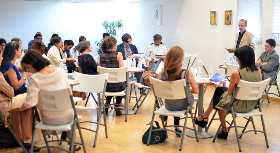 Ciclo Tertúlias “A falar é que a gente se entende”