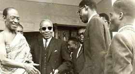 Asante: construção histórica ou realidade política?