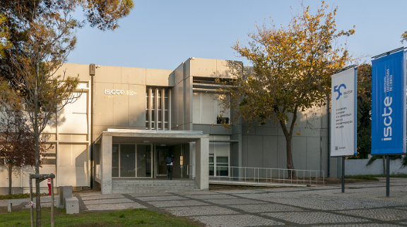 Horários Iscte em agosto