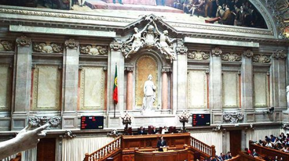 Deliberation across deeply divided societies