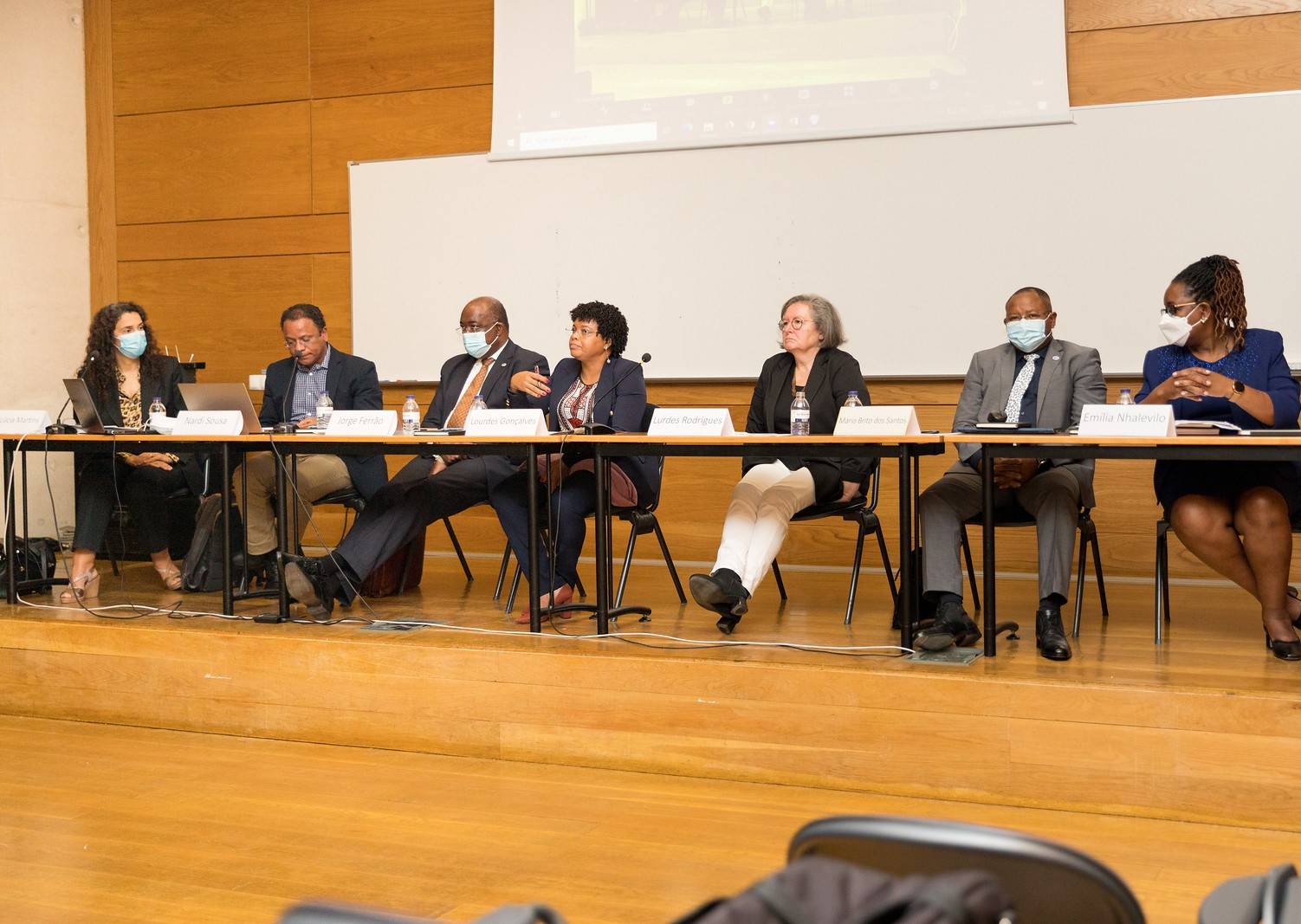 Reitores de países lusófonos debatem Ação Humanitária